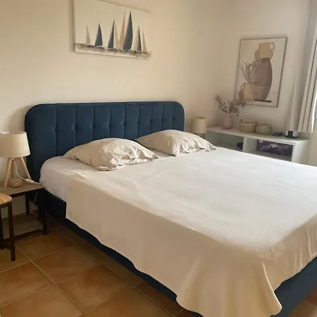 Villa Provencale Entre Cevennes Et Provence Avec Grande Piscine Et Un Terrain De Petanque