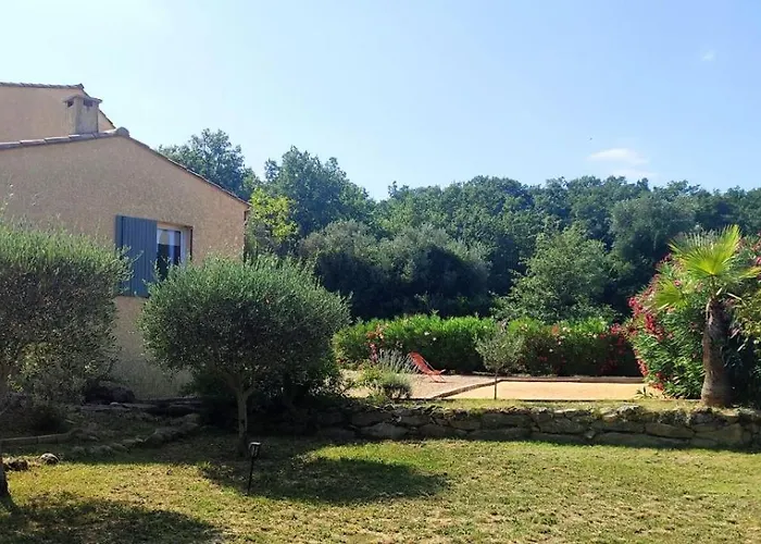 Villa Provencale Entre Cevennes Et Provence Avec Grande Piscine Et Un Terrain De Petanque *